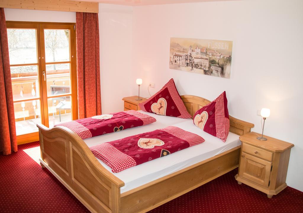 Füssen Pension Carina חדר תמונה